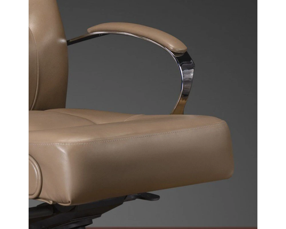 Кресло руководителя Боттичелли DB-13 JS-17 (хром)