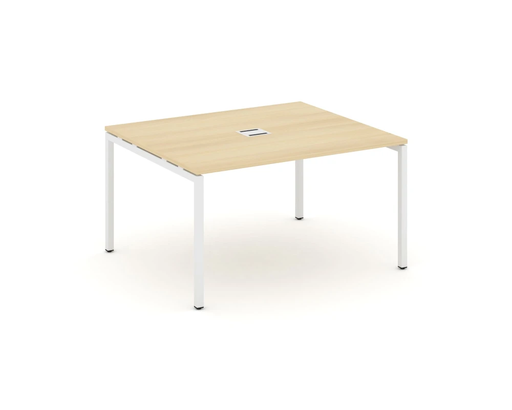 Стол переговорный на П-образном каркасе 40 мм с лючком 1380x1180x750 Стайл Проджект / Style Project