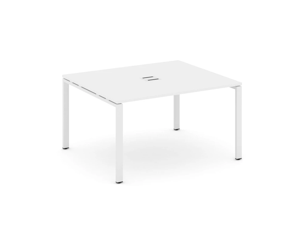 Стол переговорный на П-образном каркасе 60 мм с лючком 1580x1180x750 Стайл Проджект / Style Project