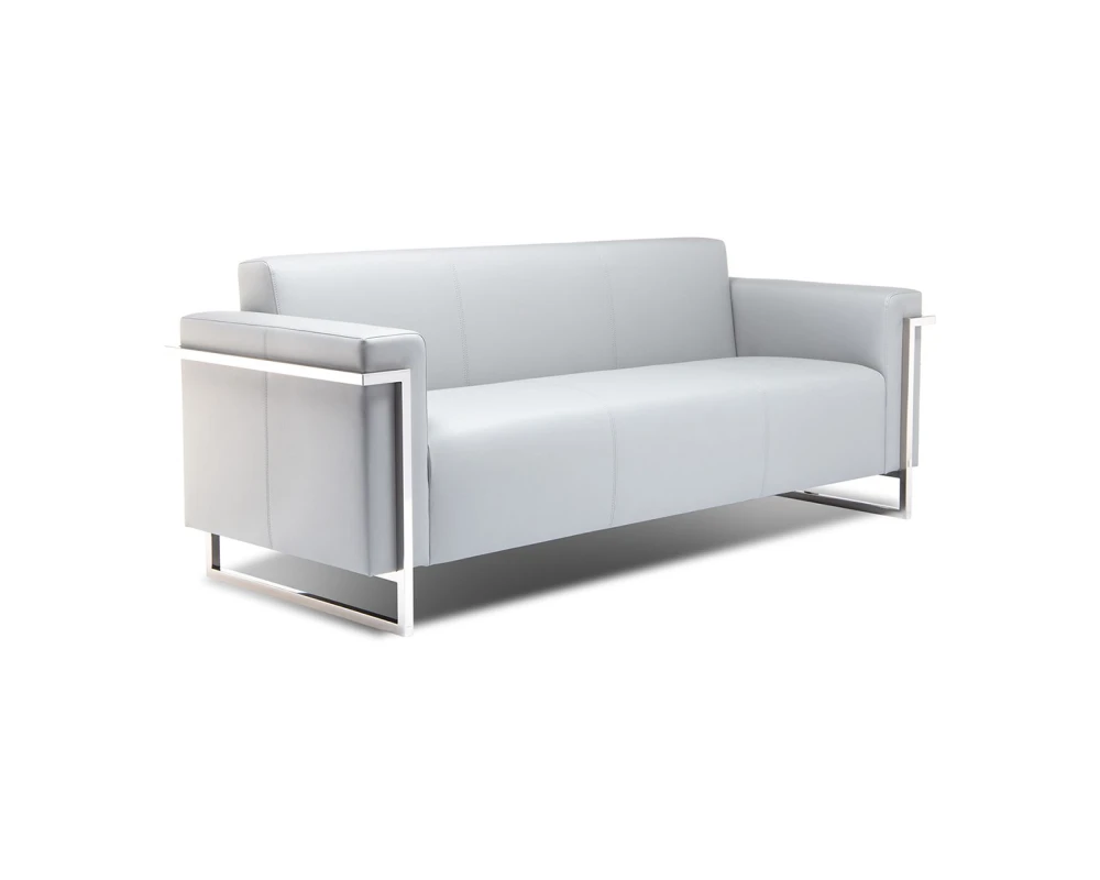 Диван трехместный Detroit