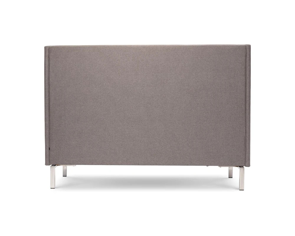 Диван трехместный с высокой спинкой Shelby