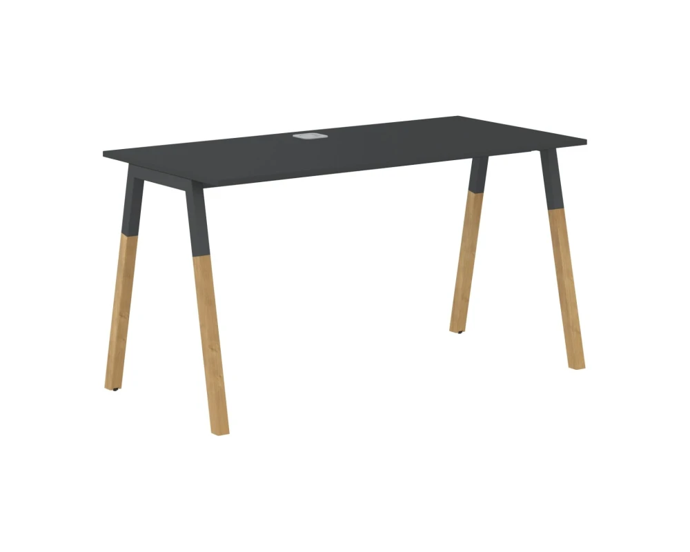 Стол письменный 1380х670х733 Форта / Forta